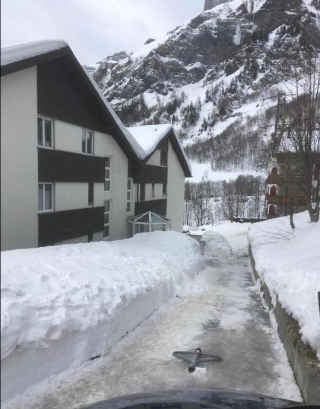 Holiday 88 Leukerbad Eksteriør bilde